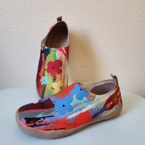 UIN Rainbow Floral Slip On Shoes 8